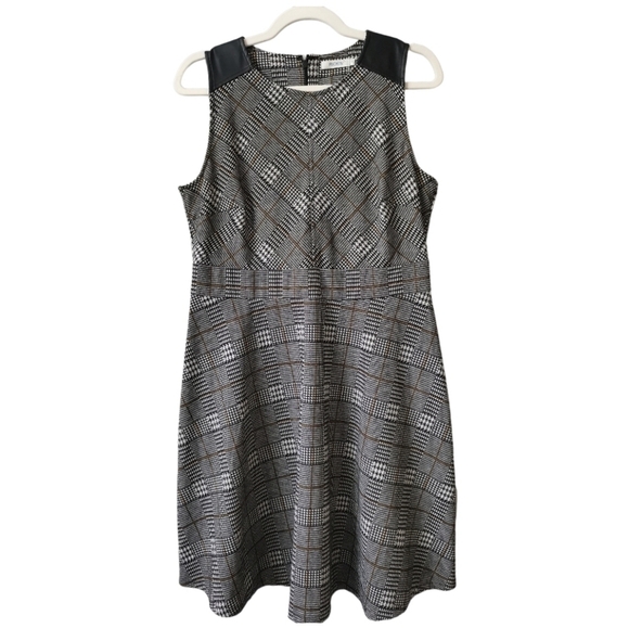 🩵3/$25🩵Ricki's Houndstooth Pattern Sleeveless Fit and Flare Dress‎ - Picture 1 of 7